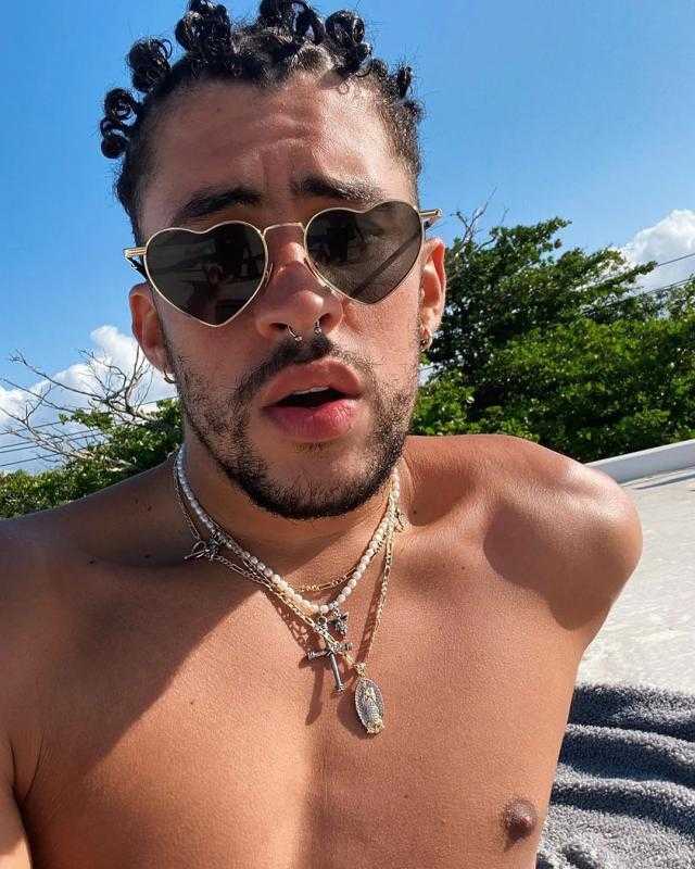 Bad-Bunny Gold Metal Eyeglasses , NosePads Frames from ABBE Glasses