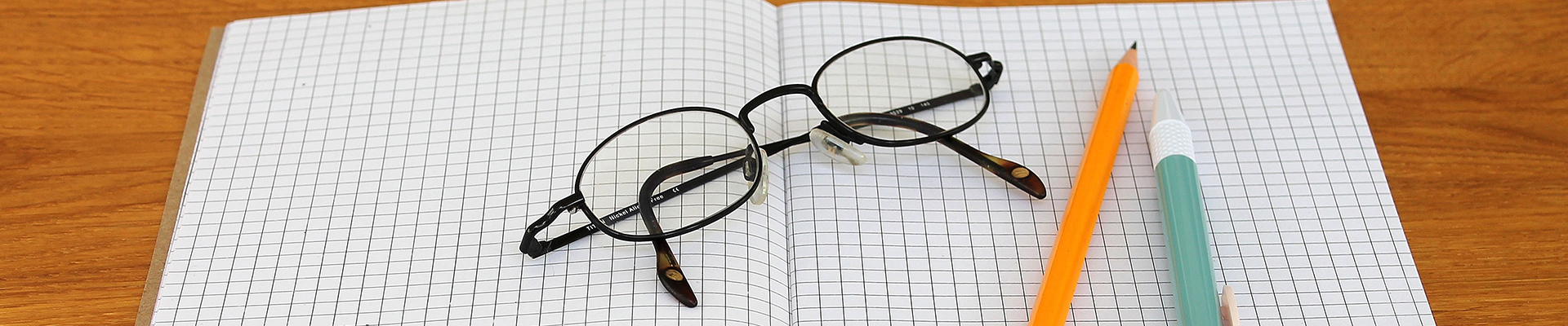 reading eyeglasses
